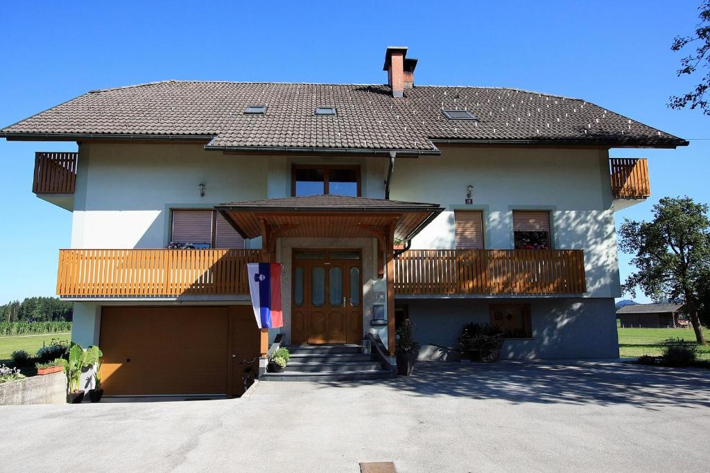 Budova, kde se ubytování v soukromí nachází