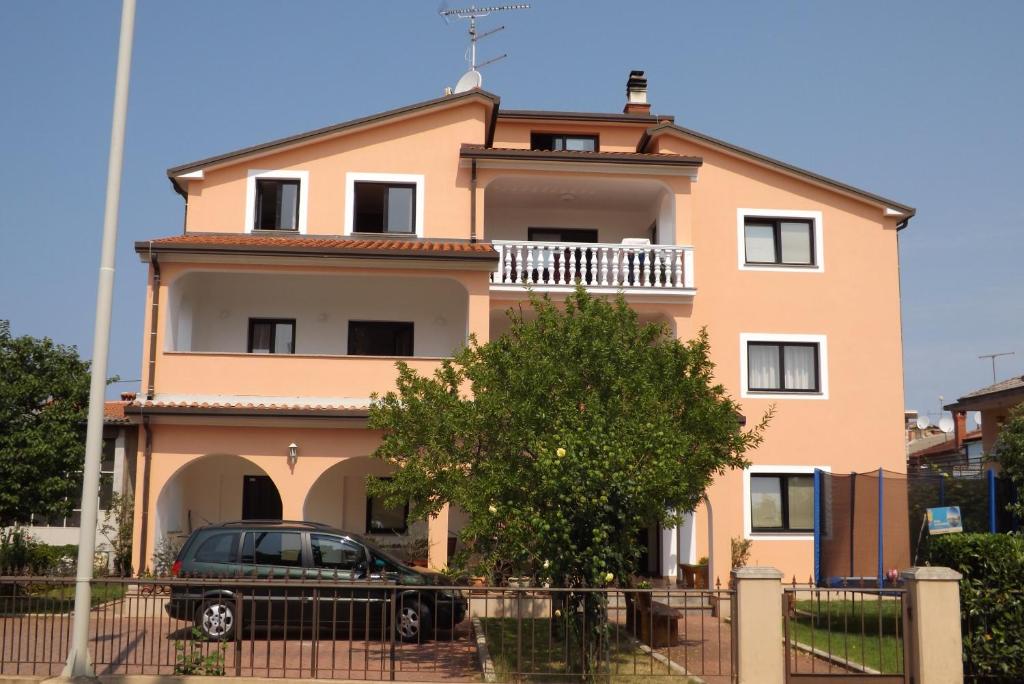 APARTMANI DANICA