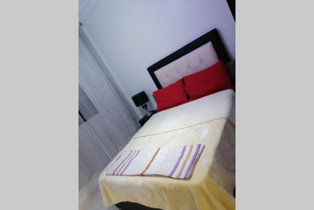 Postel nebo postele na pokoji v ubytování Aprt 6 nouvelle résidence 5 min la plage!!
