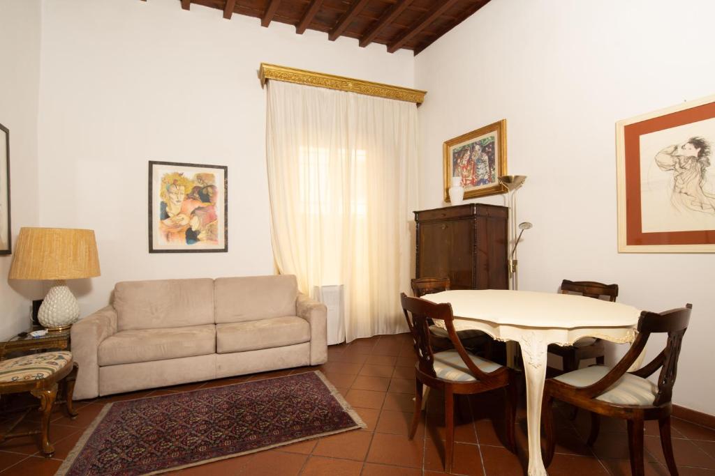 Bardi Suite by Mmega - One-Bedroom Apartment