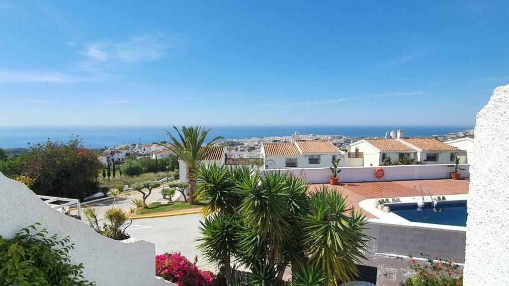 Vacation Home Nerja Guy P Way Algarrobo, Spain - Booking.com