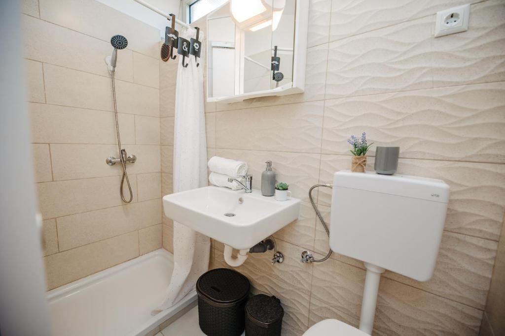 Kúpeľňa v ubytovaní Studio apartmant Tonka