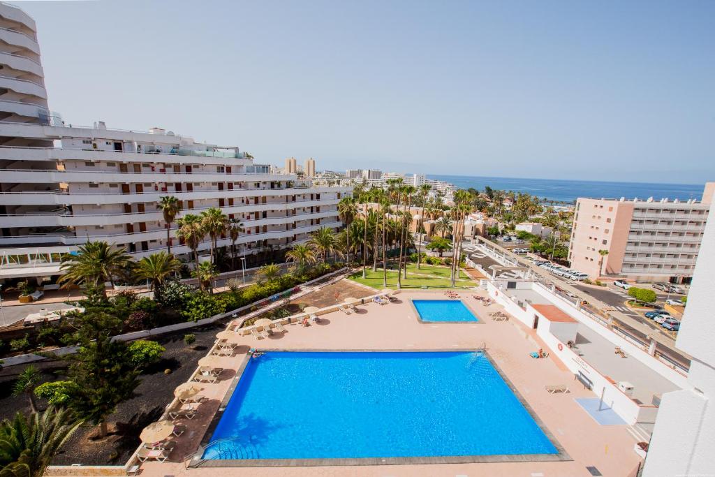 arial view of a swimming pool in a resort at Viña del Mar 7 in Playa de las Americas