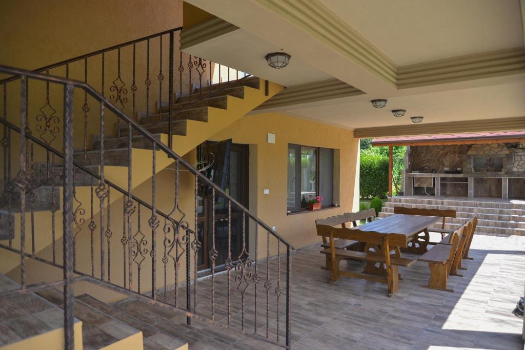 Fotografie z fotogalerie ubytování Guest House ERIDA v destinaci Trastenik
