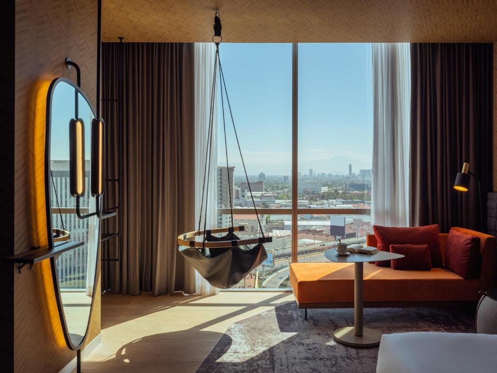 Novotel Mexico City Toreo - Superior King Suite