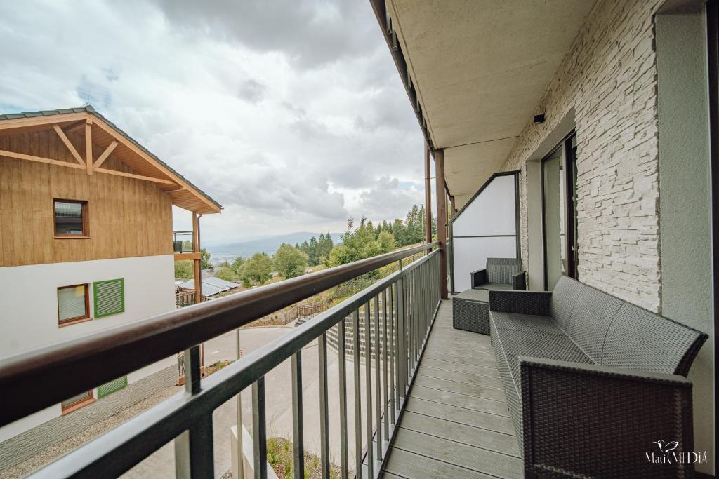 Balkón alebo terasa v ubytovaní Apartament Silence Karpatia Resort Nefryt