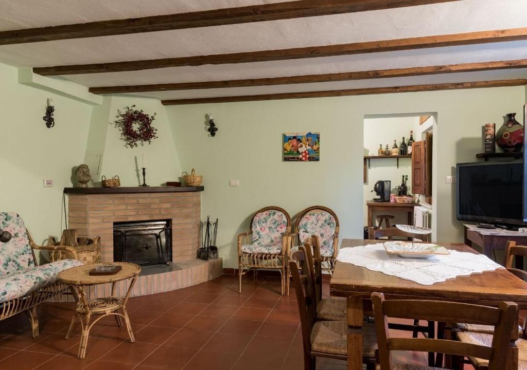 Villa Giardino Boschivo - Irpinia - Villa Con Tre Camere Da Letto