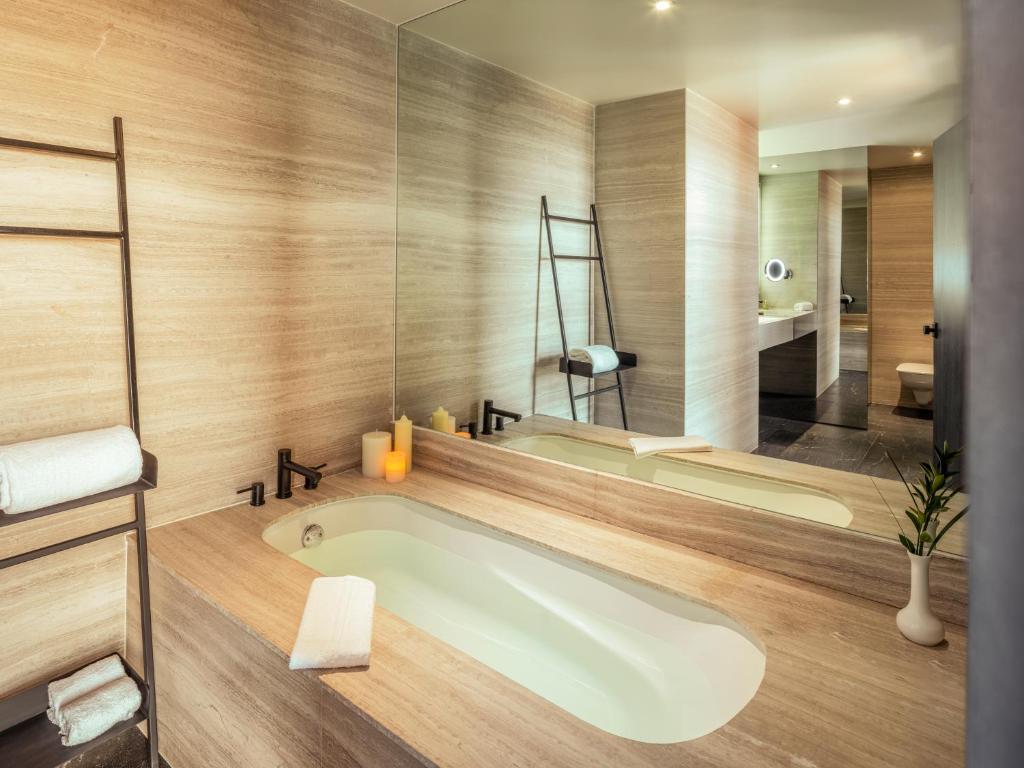Novotel Mexico City Toreo - Deluxe Suite Met Spa -bad