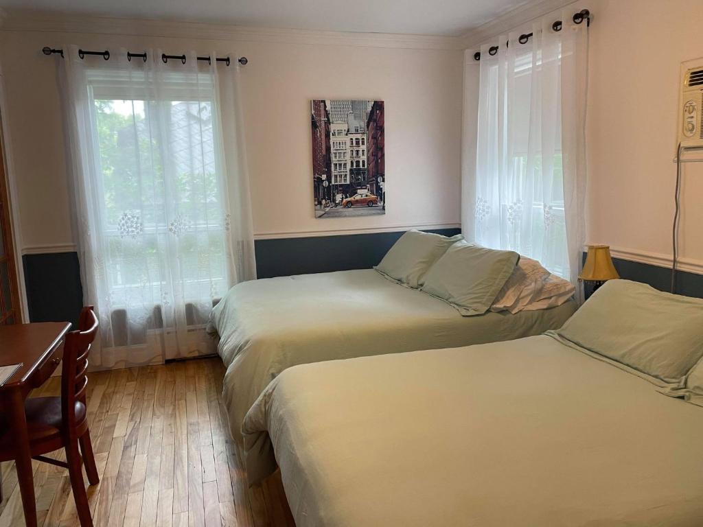 auberge les deux tours - Viervoudige Kamer Met Eigen Badkamer