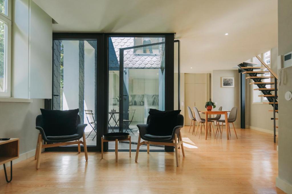 Posezení v ubytování Aparthotel Oporto Palace