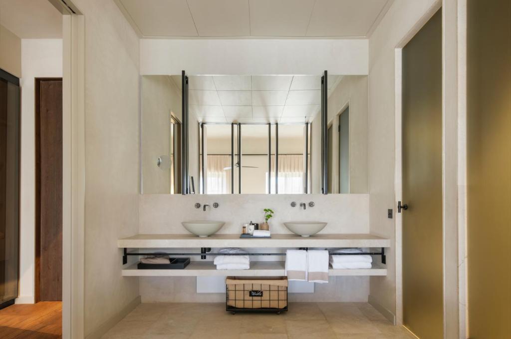 Hotel photo 42