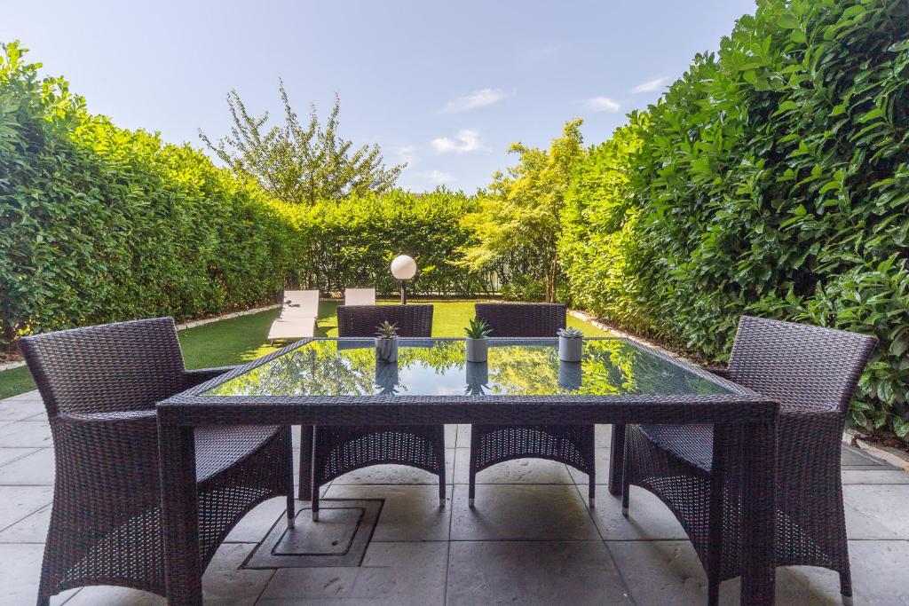 [LINATE GARDEN suite] - parcheggio gratuito