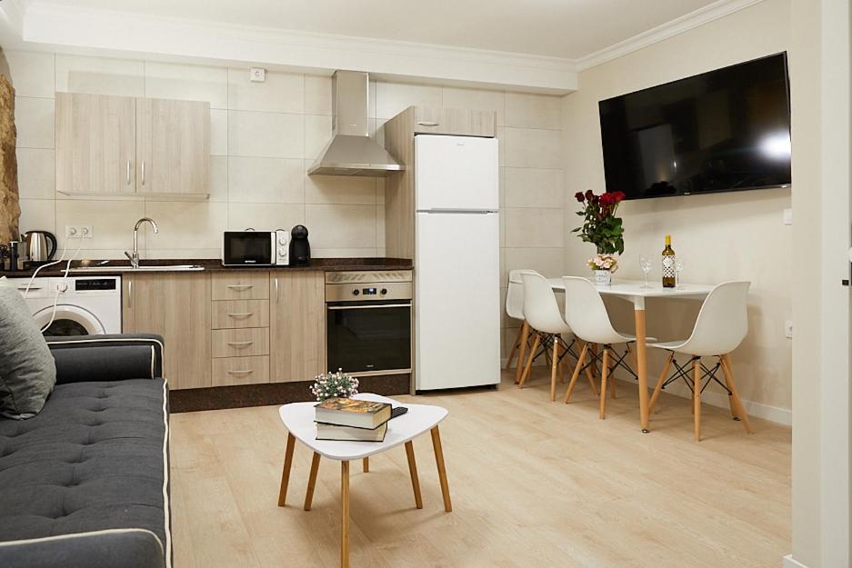 A Casa Antiga do Monte Apartamentos Turísticos - Lestrove - 1