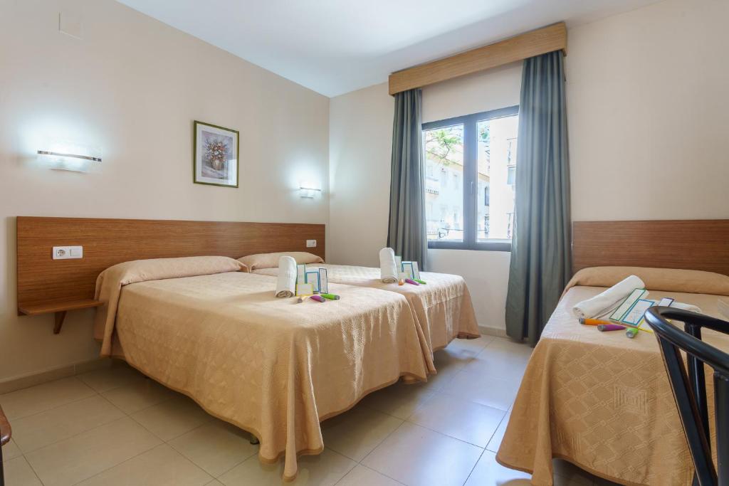 Hostal Costabella powered by Faro Homes, Fuengirola – Updated ...