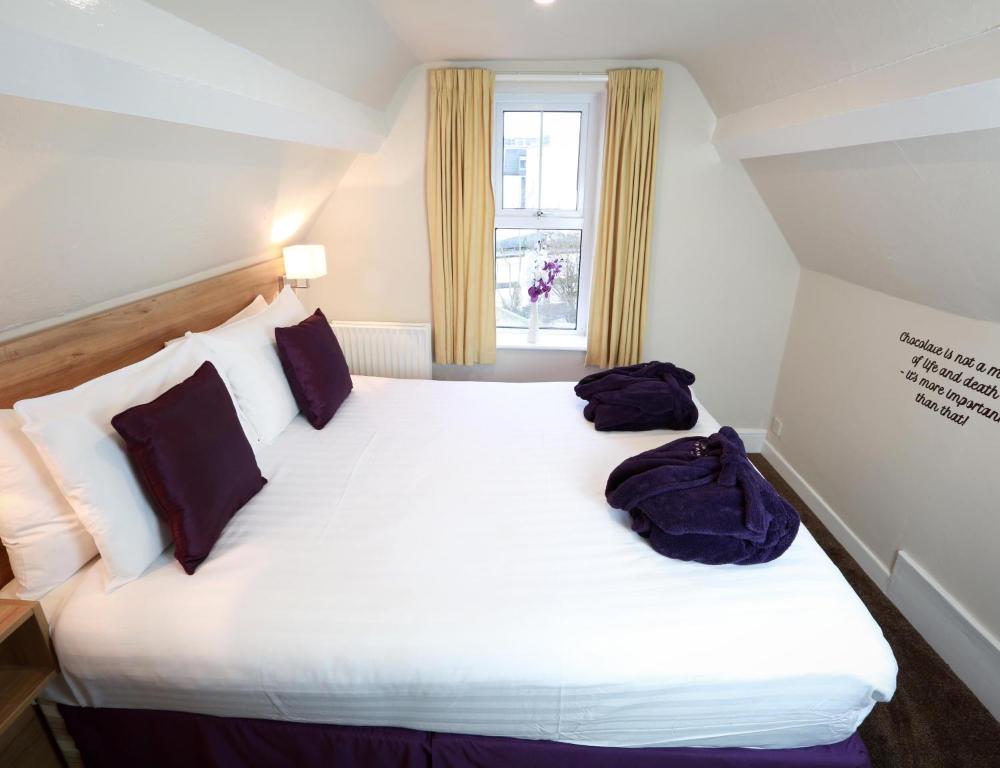 The Chocolate Box Guest House - Resim 17