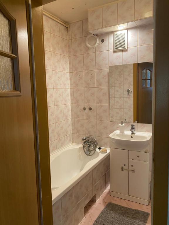 Kúpeľňa v ubytovaní Apartament Martyna