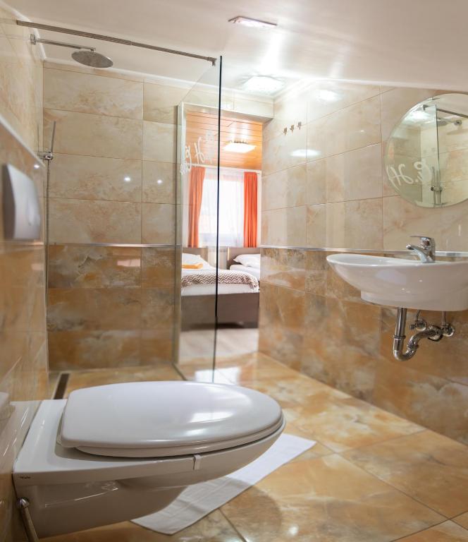 Vannituba majutusasutuses Guest House Ćiro
