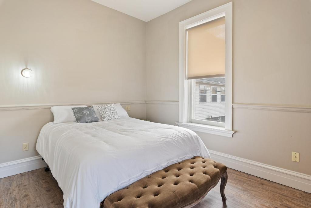 The Audubon Inn LLC - Deluxe Queen Suite