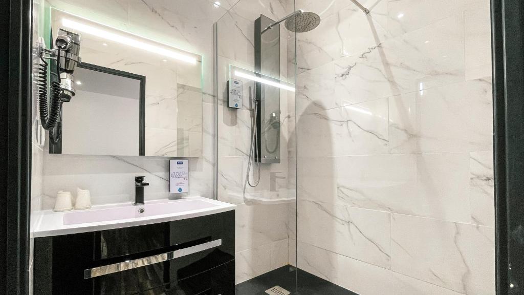 Kyriad Marseille Blancarde - Timone - Resim 23