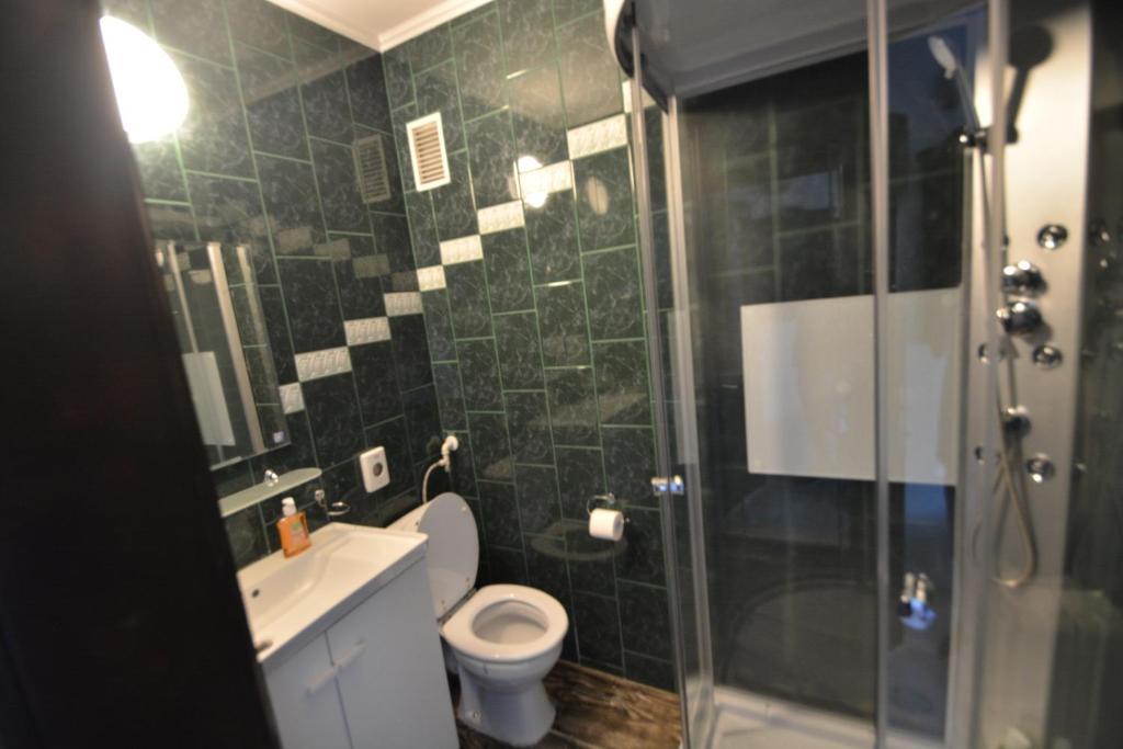 Gala - Guesthouse - Resim 39