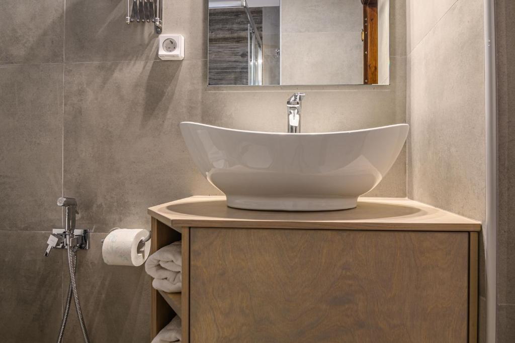 Thalassa Apartments - 7