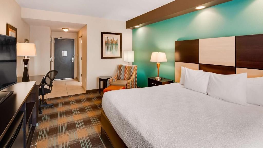 Best Western Plus Atrium Inn & Suites - キングルーム 禁煙