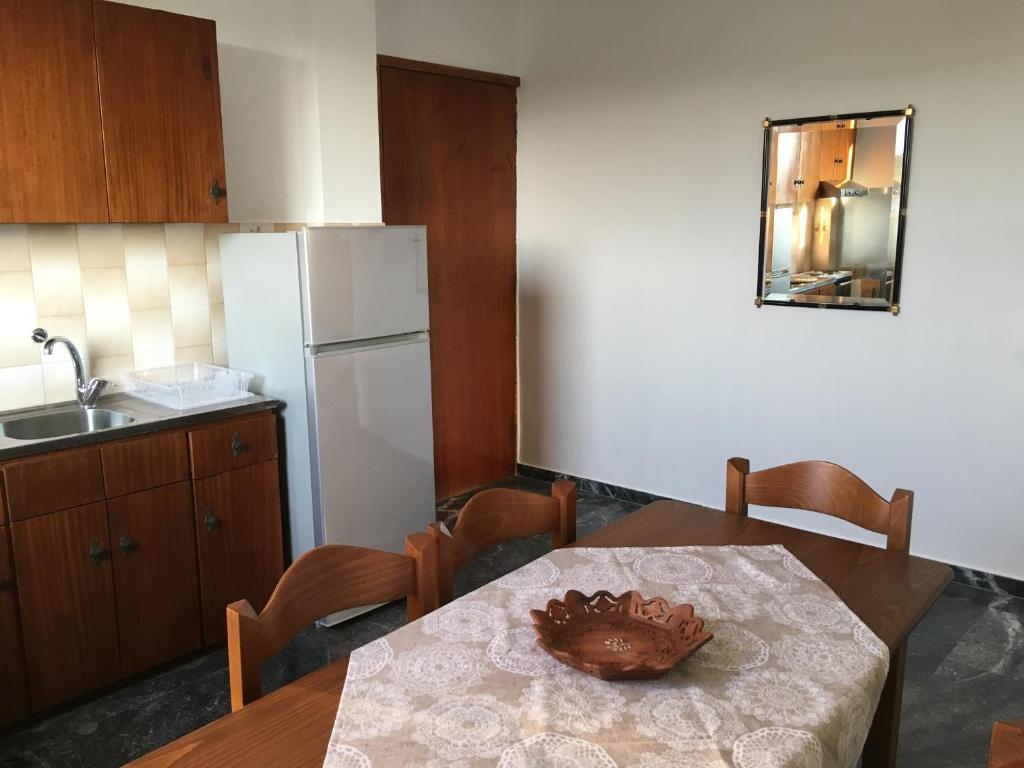 Kuchyň nebo kuchyňský kout v ubytování Lefkandi sea view