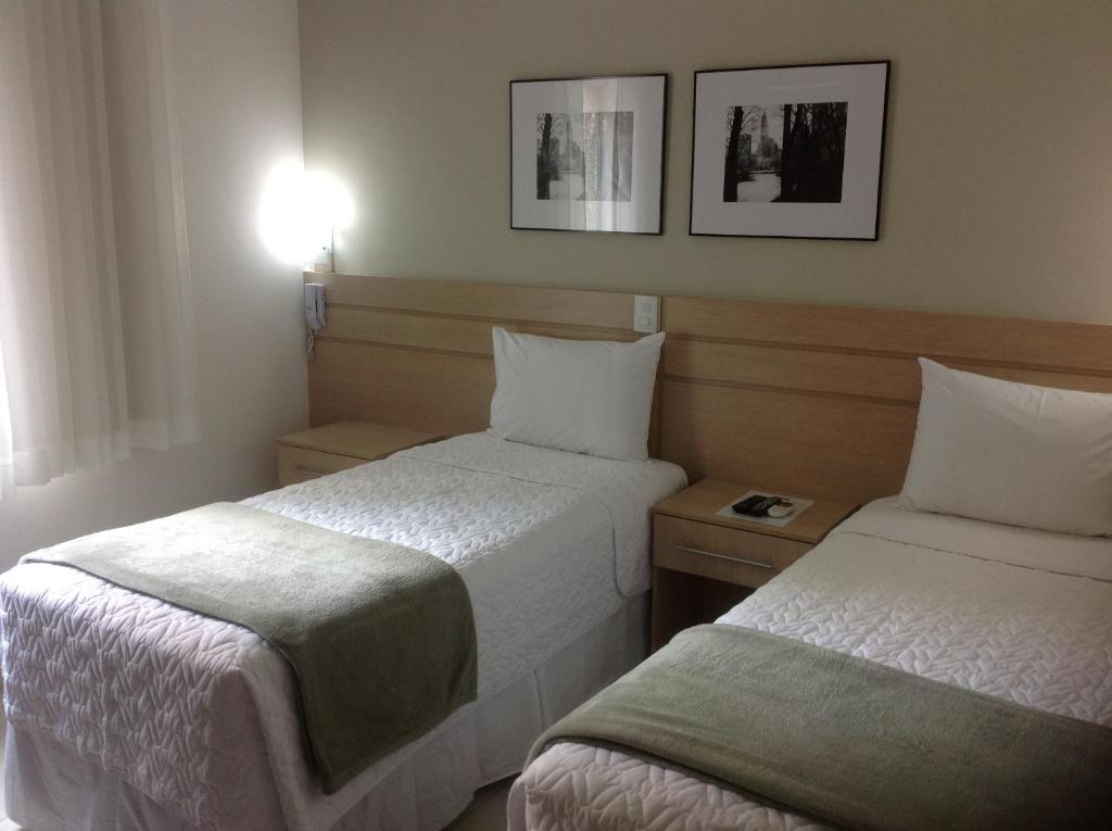  Upper Hotel
