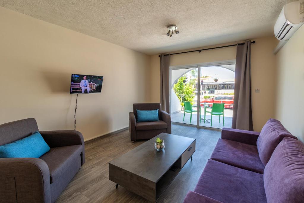 Leucolla Hill & Sea - Apartment With Terrace