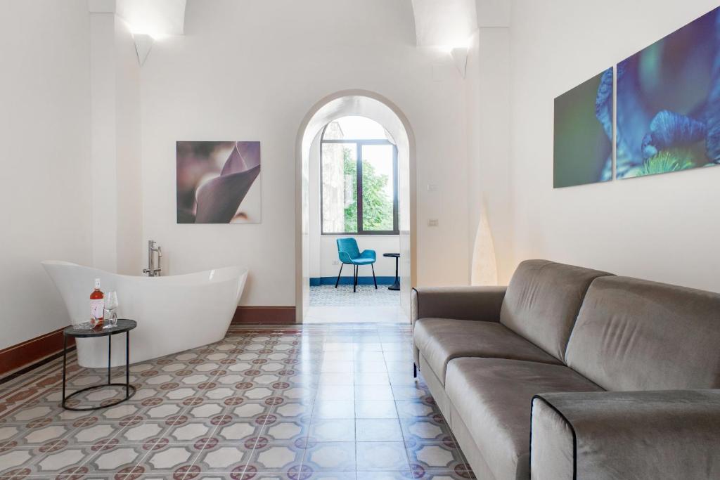 A seating area at PALAZZO FRANGIPANE