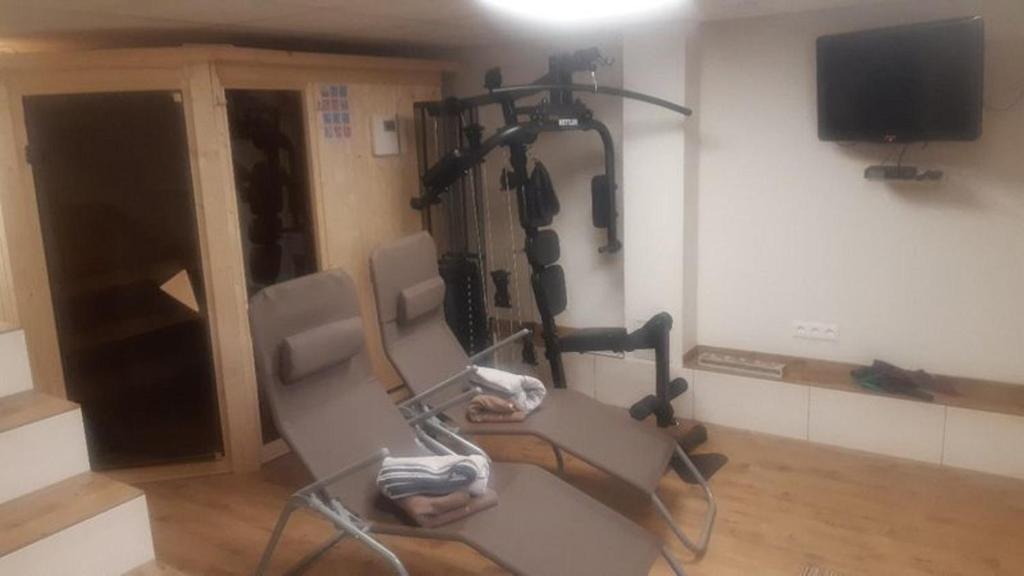 Fitness centrum a/nebo fitness zařízení v ubytování Pletz