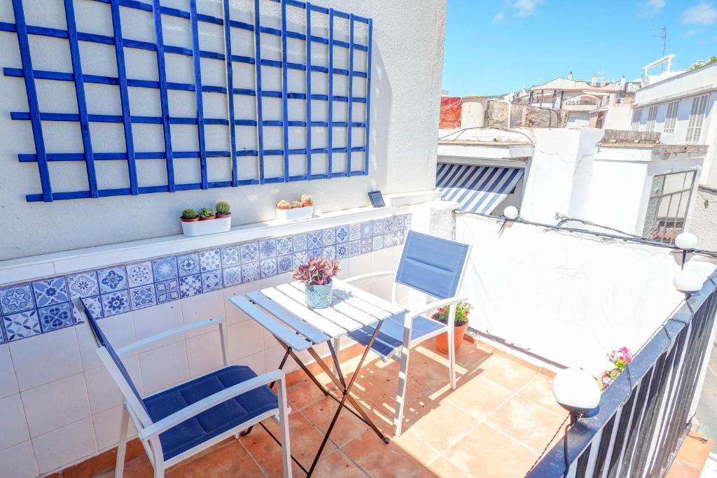 Balkón alebo terasa v ubytovaní Sebastian Terrace Apartment by Hello Homes Sitges