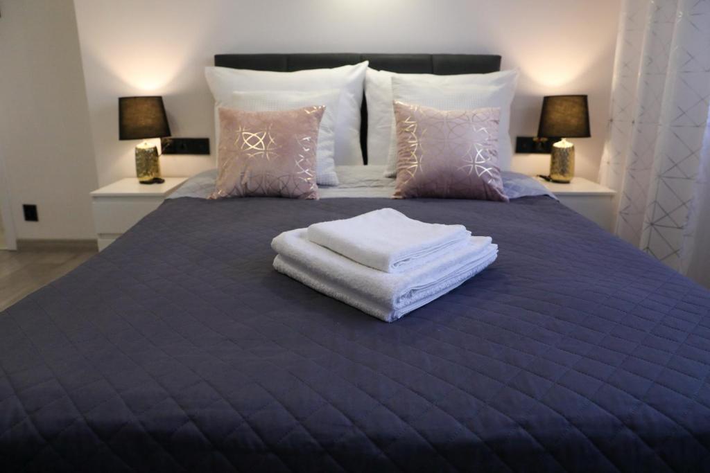 Cracow by Night Apartments - 15