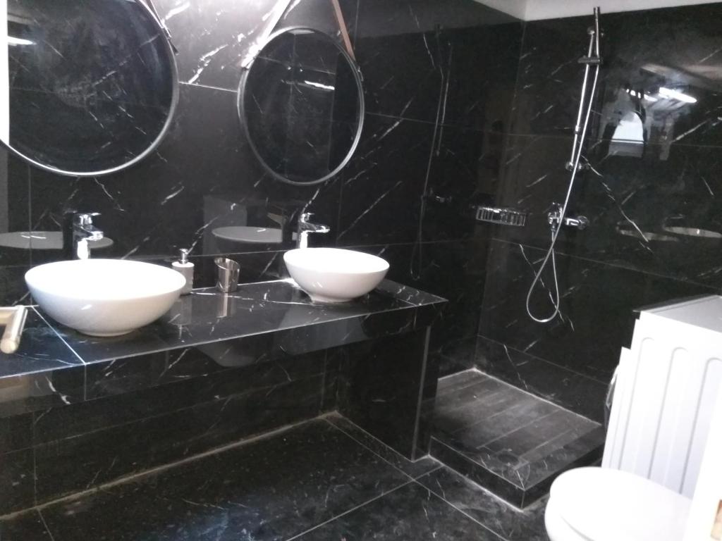 Kúpeľňa v ubytovaní NAFPAKTOS Beach luxury Suites