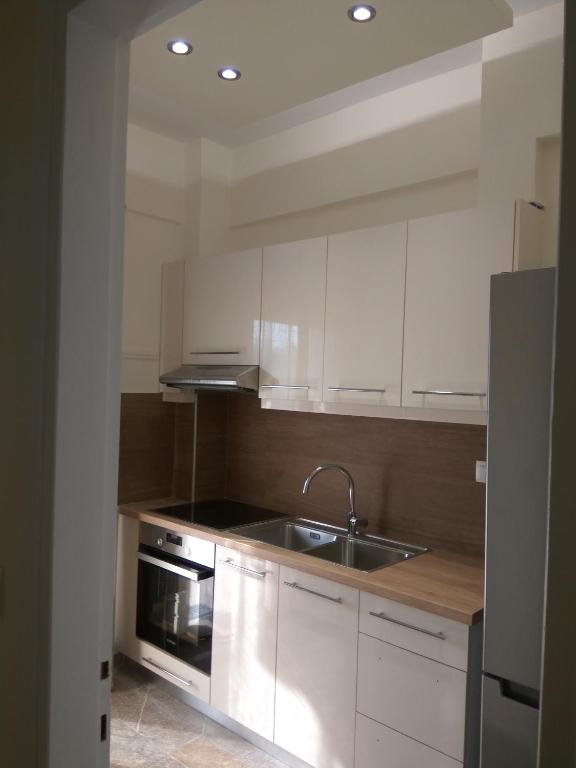 Kuchyňa alebo kuchynka v ubytovaní NAFPAKTOS Beach luxury Suites