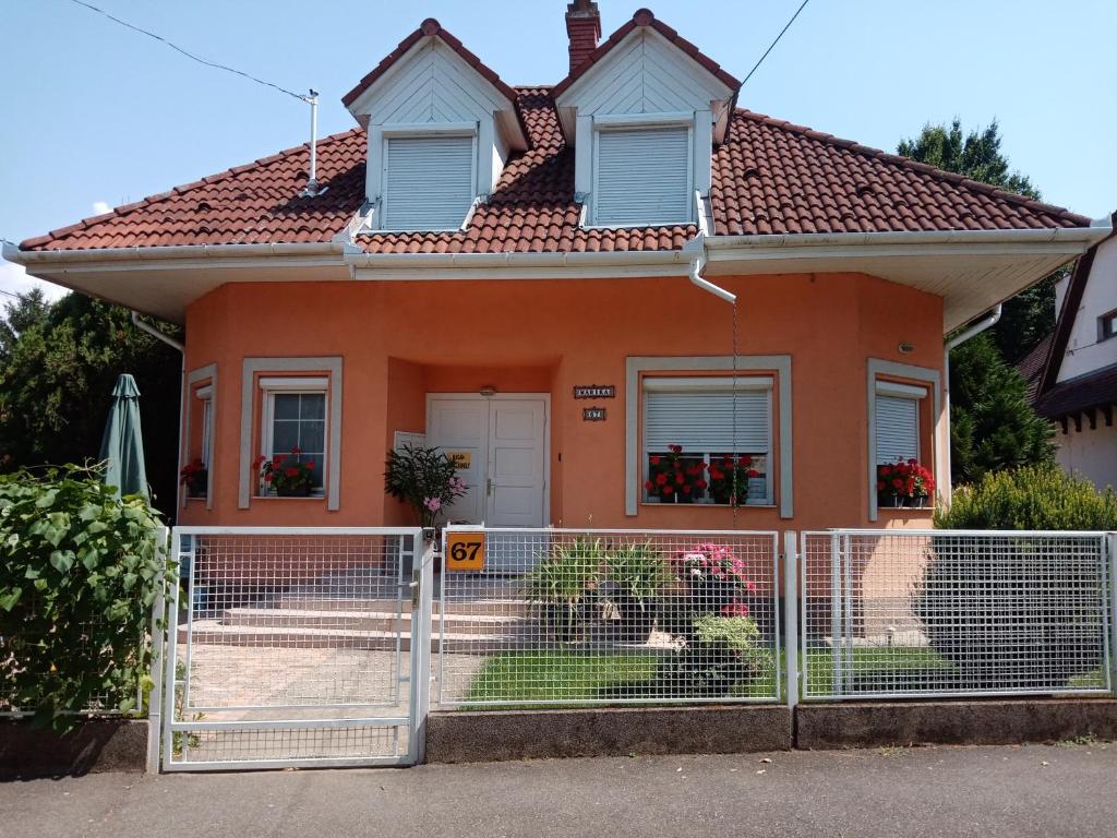 Marika Apartman - Housity