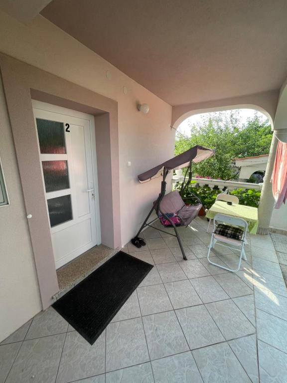 Balkon lub taras w obiekcie Apartmani Mirela