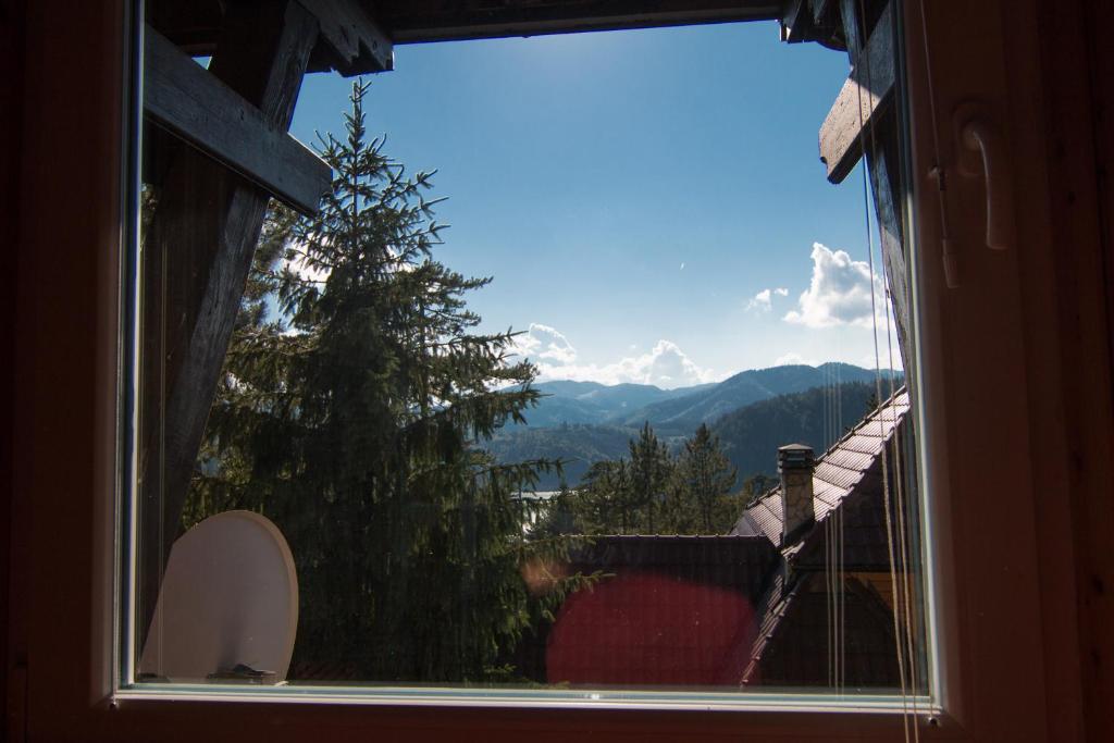 Vista general d'una muntanya o vistes d'una muntanya des del lodge
