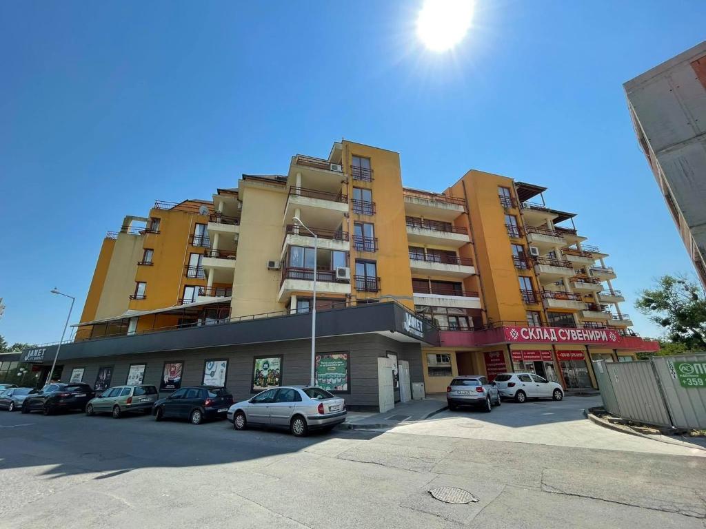 Apartments Golden Dune 2