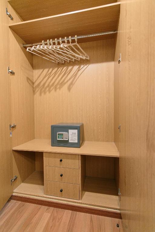 Tzaki hotel & restaurant Patras - Resim 18