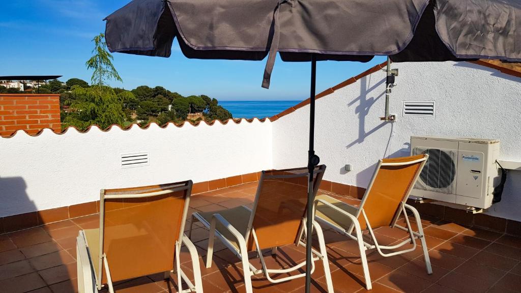A balcony or terrace at Stay U-nique Villa Portimar