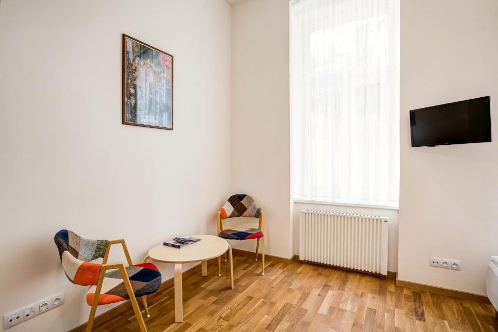 Telewizja i/lub zestaw kina domowego w obiekcie Apartman Karlovarská