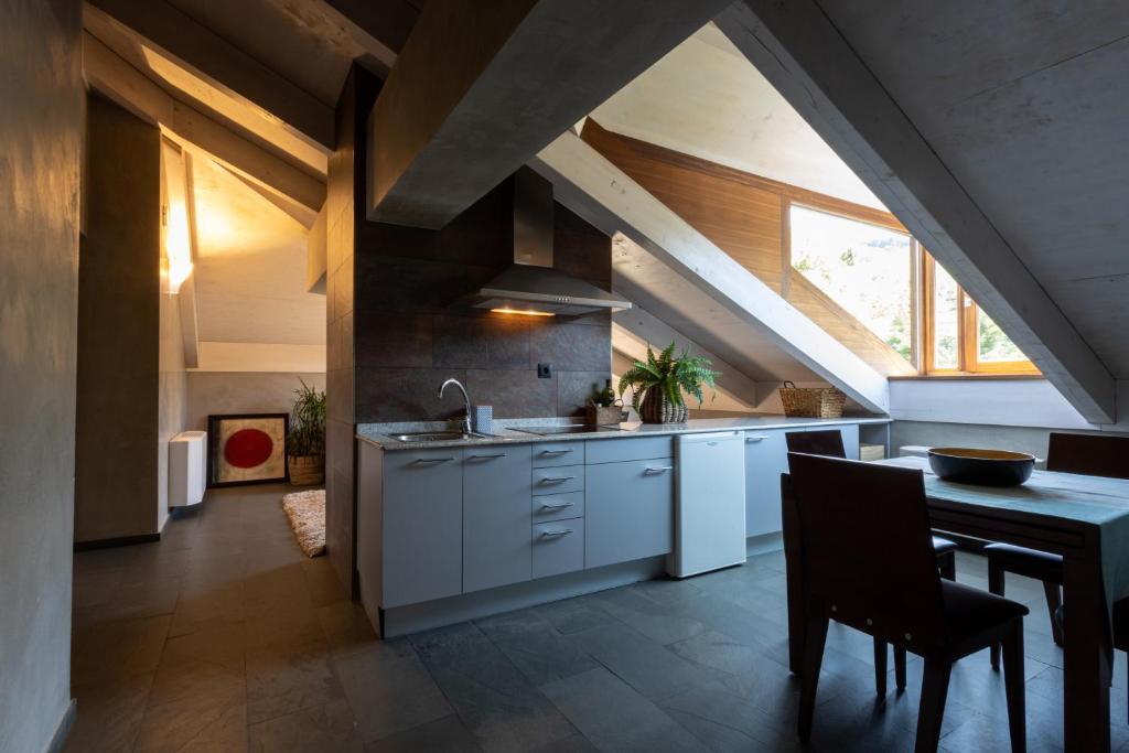 No-Mad Green Hotel - Two-Bedroom Apartment