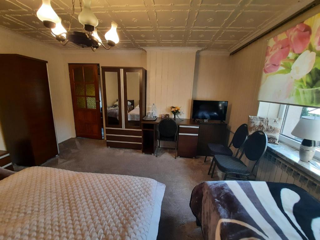 PENSJONAT KAPRYS - Premium Quadruple Room