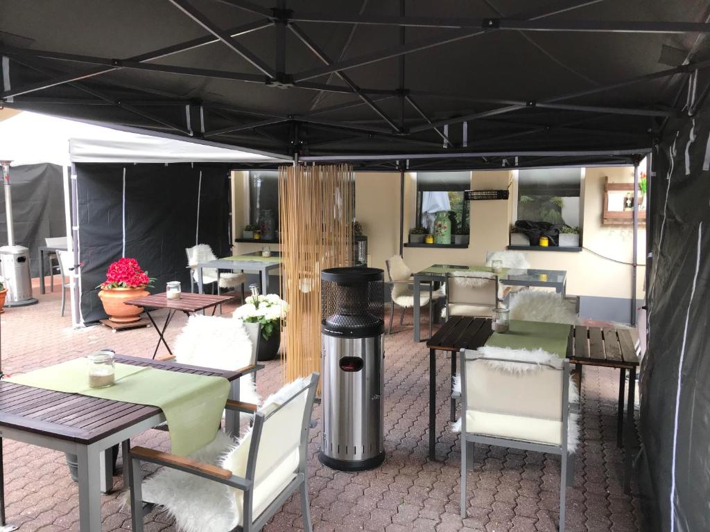 Posezení v ubytování Scheid´s Hotel – Restaurant