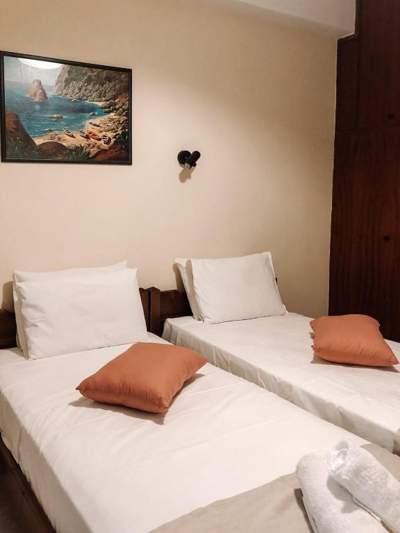 Postel nebo postele na pokoji v ubytování Anthoula Apartments