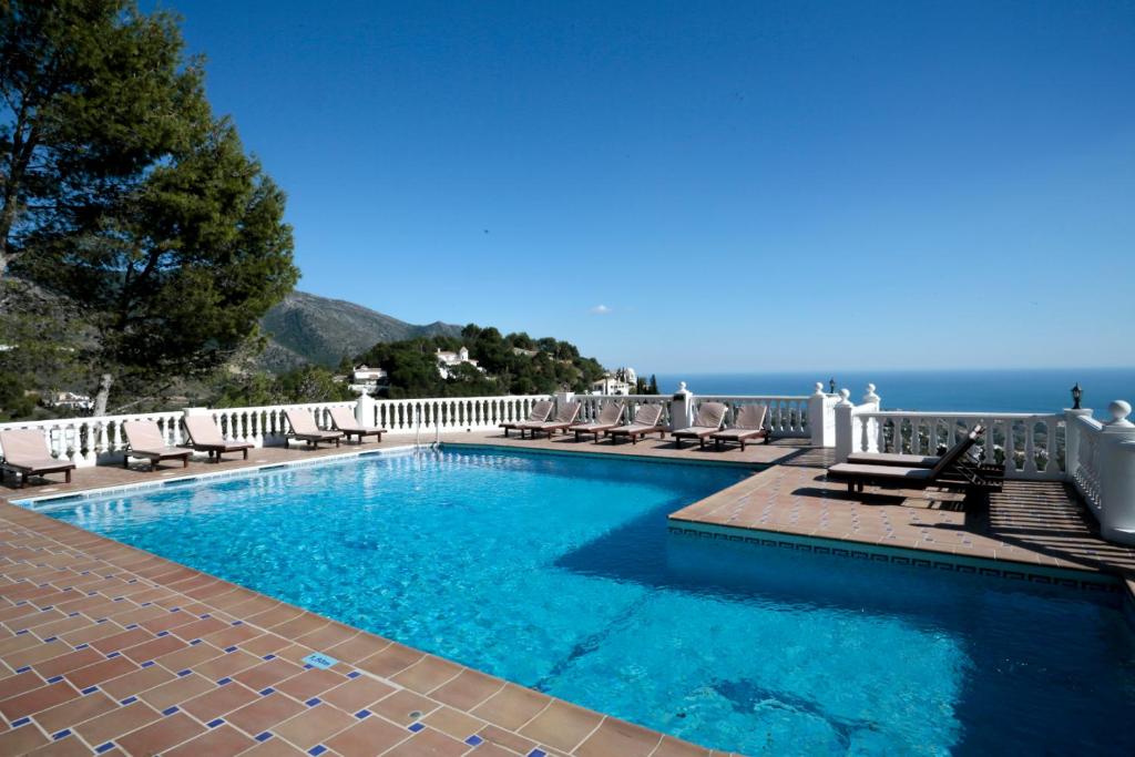 Macdonald La Ermita Resort - 1