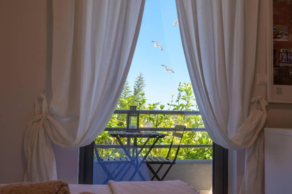Balkón nebo terasa v ubytování Villa Waves - Agios Nikolaos Anavyssos