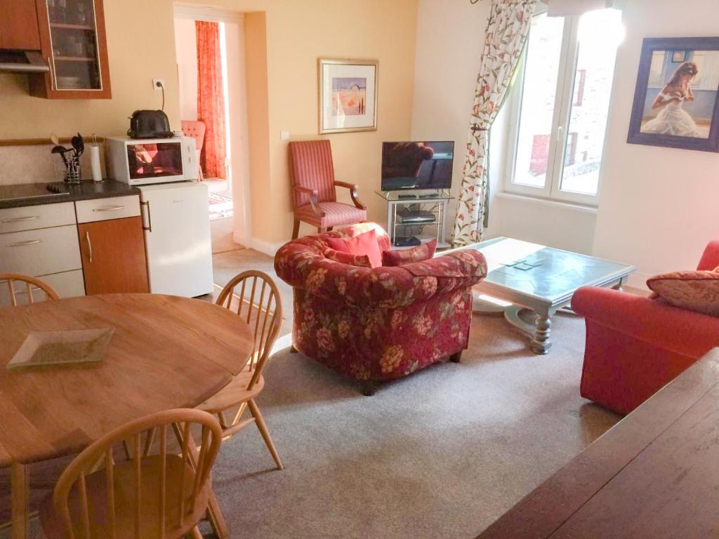 Val Rive - Monet Apartment - Wohnung