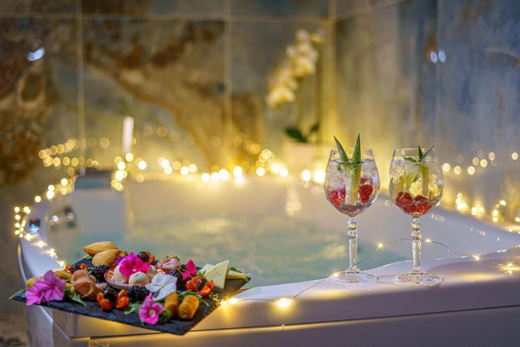 PLAZA Boutique Hotel - Tropea italokat is kínál
